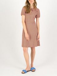 Blutsgeschwister Sukienka "Fluffy Romance" w kolorze czerwono-niebieskim ze wzorem rozmiar: XL. Czerwone sukienki Blutsgeschwister, na co dzień, s, bez wzorów, z wiskozy, klasyczne, bez kołnierzyka, bez ramiączek, mini, proste. Za 145.26 zł.