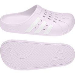 Klapki adidas Adilette Clog GZ5888 różowe. Czerwone klapki bez wzorów, z materiału, casualowe, bez obcasa, bez zapięcia. Za 271.99 zł.