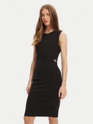 Guess Sukienka codzienna W5YK27 KAQL2 Czarny Regular Fit. Czarne sukienki Guess, na co dzień, s, z aplikacjami, bez kołnierzyka, bez ramiączek, proste. Za 439.99 zł.