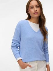 Vero Moda Sweter w kolorze błękitnym rozmiar: L. Niebieskie swetry Vero Moda, l, bez wzorów, bez ramiączek. Za 69.99 zł.