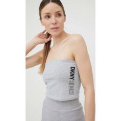 Dkny top DP2T8810 damski kolor szary dekolt hiszpański. Szare topy DKNY, l, bez wzorów, bez kołnierzyka, bez ramiączek. W wyprzedaży za 114.99 zł.