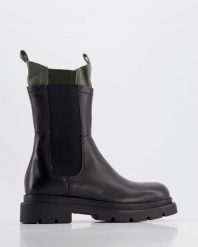 SZTYBLETY DAMSKIE P75202 NERO-ALG. Czarne botki Venezia, bez wzorów, ze skóry, bez obcasa, bez zapięcia. Za 379.00 zł.