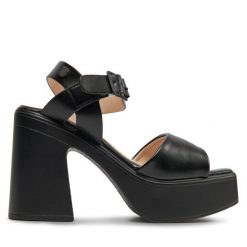 Sandały Refresh. Czarne sandały Refresh, bez wzorów, bez obcasa, na słupku, bez zapięcia. Za 229.99 zł.