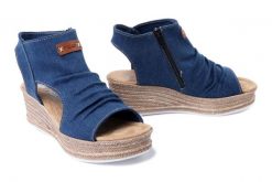 RIEKER 68791-12 blue, sandały damskie. Niebieskie sandały Rieker, bez wzorów, bez obcasa, na koturnie, bez zapięcia. Za 329.90 zł.