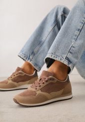 Ciemnobeżowe Sneakersy Casualowe z Imitacji Zamszu z Podeszwą z Bieżnikiem Alevtina. Brązowe buty sportowe lifestyle Born2be, bez wzorów, z dzianiny, casualowe, bez zapięcia. Za 119.99 zł.