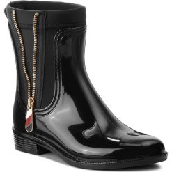 Kalosze TOMMY HILFIGER - Material Mix Rain Bo FW0FW03562 Black 990. Czarne kalosze Tommy Hilfiger, z materiału. W wyprzedaży za 359.00 zł.