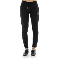 Bluza z sznurek regulacyjny na co dzień na siłownię. Czarne bluzy LEONE 1947 APPAREL, bez wzorów, z bawełny, bez kaptura, na fitness i siłownię. W wyprzedaży za 112.15 zł.