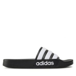Klapki adidas. Czarne klapki adidas, bez wzorów, sportowe, bez obcasa, bez zapięcia. Za 129.99 zł.