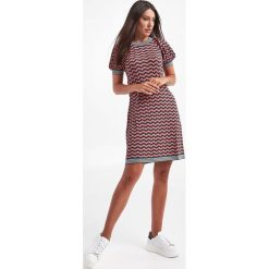 Sukienka Odeon WEEKEND MAX MARA. Białe sukienki Weekend Max Mara, xs, bez wzorów, bez kołnierzyka, bez ramiączek, mini. W wyprzedaży za 1,047.20 zł.