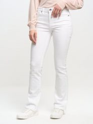 Jeansy damskie białe Adela Bootcut 814. Białe jeansy BIG STAR, l, bez wzorów, z denimu, krótkie. W wyprzedaży za 249.99 zł.