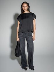 OPUS Bluzka "Festiva" w kolorze czarnym rozmiar: 36. Czarne bluzki Opus, bez wzorów, bez kołnierzyka, bez ramiączek. Za 117.99 zł.