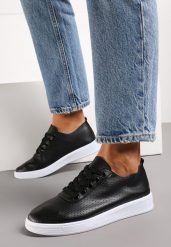 Czarne Tenisówki przed Kostkę Sznurowane z Perforacją Tennia. Czarne buty sportowe lifestyle Born2be, bez wzorów, sportowe, przed kostkę, bez zapięcia. W wyprzedaży za 50.99 zł.