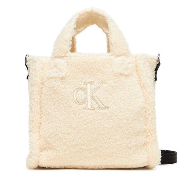 Torebka Calvin Klein Jeans. Torebki klasyczne Calvin Klein Jeans, bez wzorów, z jeansu, klasyczne, bez dodatków. Za 229.99 zł.