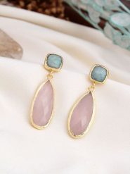L'Atelier de Gaia Pozłacane kolczyki-wkrętki z kwarcem różowym i amazonitami rozmiar: onesize. Niebieskie kolczyki L'Atelier de Gaia, z kwarcem, pozłacane. Za 96.14 zł.