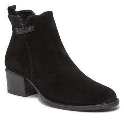 Botki Tamaris. Czarne botki Tamaris, bez wzorów, bez obcasa, na słupku, bez zapięcia. Za 239.99 zł.