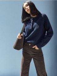 Sweter chunky z ozdobnymi guzikami i domieszką wełny - granatowy. Niebieskie swetry Sinsay, l, bez wzorów, z wełny, bez ramiączek. Za 49.99 zł.
