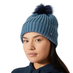 Kapelusz damski Helly Hansen Snowfall. Niebieskie kapelusze Helly Hansen, na zimę, bez wzorów, z futra. Za 225.50 zł.