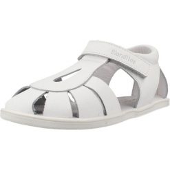 Sandały BLANDITOS INDIABD Biały. Białe sandały BLANDITOS BY CRIO'S, bez wzorów, ze skóry, bez obcasa, bez zapięcia. Za 165.99 zł.