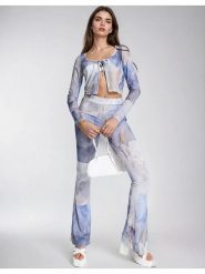 Monki Spodnie w kolorze niebiesko-białym rozmiar: M. Niebieskie spodnie materiałowe Monki, bez wzorów, z materiału, z podwyższonym stanem. Za 39.99 zł.