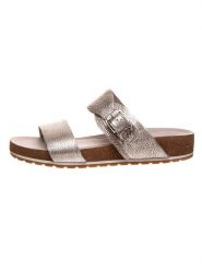 Timberland Skórzane klapki "Malibu Waves Slide" w kolorze srebrnym rozmiar: 37. Szare klapki Timberland, bez wzorów, klasyczne, z otwartym noskiem, bez obcasa, bez zapięcia. Za 139.20 zł.