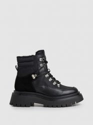 Pepe Jeans FOOTWEAR Skórzane botki "Queen Ice" w kolorze czarnym rozmiar: 41. Czarne botki Pepe Jeans FOOTWEAR, bez wzorów, z jeansu, bez obcasa, bez zapięcia. Za 316.86 zł.