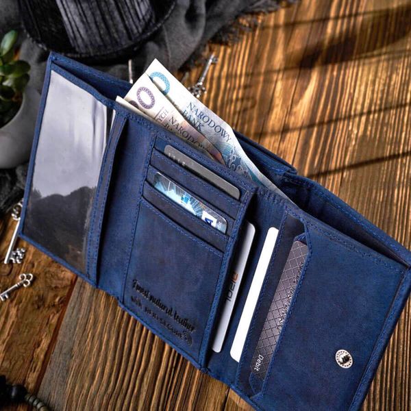 Portfel skórzany vintage PAOLO PERUZZI granatowy T-33-DB. Niebieskie portfele PAOLO PERUZZI, bez wzorów, ze skóry. Za 69.00 zł.