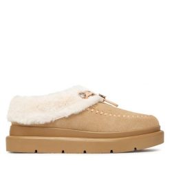 Śniegowce Guess. Brązowe śniegowce Guess, z aplikacjami, bez zapięcia. Za 584.99 zł.