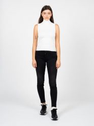 Guess Jeansy "Skinny" | W2RA34 D4KC2 | Kobieta | Czarny. Czarne jeansy Guess, s, z aplikacjami, z bawełny, eleganckie. W wyprzedaży za 289.00 zł.