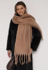 Brązowy Szalik z Frędzlami Owedarria. Brązowe szaliki i kominy Born2be, bez wzorów, z dresówki, eleganckie. Za 39.99 zł.