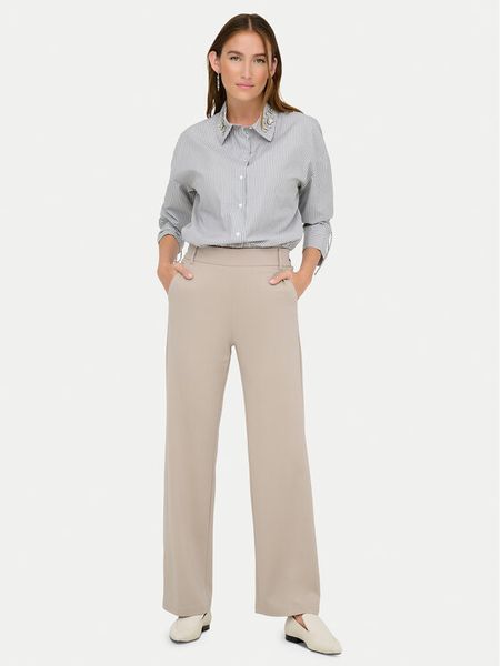 ONLY Spodnie materiałowe Poptrash 15341829 Beżowy Straight Fit. Brązowe spodnie materiałowe ONLY, bez wzorów, z materiału. Za 169.99 zł.