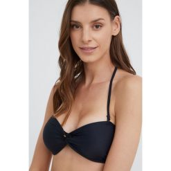 Pepe Jeans biustonosz kąpielowy FABIOLA TOP kolor czarny lekko usztywniona miseczka. Czarne bikini Pepe Jeans, bez wzorów, z jeansu. W wyprzedaży za 109.99 zł.