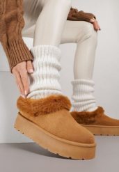 Brązowe Śniegowce na Grubej Podeszwie z Niską Cholewką i Futerkiem Sewone. Brązowe śniegowce Born2be, bez wzorów, z futra, przed kostkę, bez zapięcia. Za 59.99 zł.