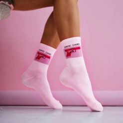 Różowe skarpetki damskie gang gang 1228. Czerwone skarpetki Milena, bez wzorów, z bawełny. Za 16.90 zł.