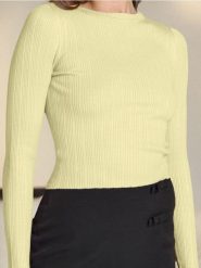 Sweter w prążek - żółty. Żółte swetry Sinsay, l, bez wzorów, z materiału, bez ramiączek. Za 35.99 zł.