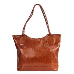 Torebka skórzana damska DAN-A T235 camel. Brązowe torebki klasyczne DAN-A, bez wzorów, ze skóry, eleganckie, bez dodatków. Za 349.99 zł.