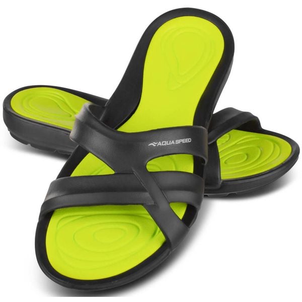 Klapki basenowe damskie PANAMA. Zielone klapki Aqua-Speed, bez wzorów, sportowe, bez obcasa, bez zapięcia. Za 63.90 zł.