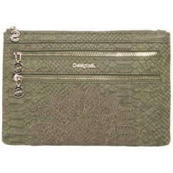Desigual Portfel Mone Aquiles Multi Zip Kaki 18WAYP24 4092. Portfele Desigual, bez wzorów. W wyprzedaży za 85.00 zł.