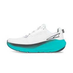 Buty do biegania damskie Altra FWD VIA. Białe buty do biegania Altra, bez wzorów, bez zapięcia, do biegania. Za 559.99 zł.