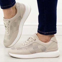 Beżowe ażurowe skórzane półbuty damskie S.Barski 51-551. Brązowe półbuty wsuwane S.BARSKI, na jesień, w ażurowe wzory, z jeansu, eleganckie, bez obcasa, na płaskiej podeszwie. Za 219.00 zł.