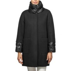 Kurtka GEOX W DIAMANTA Czarny. Czarne kurtki Geox, bez wzorów, z tkaniny, bez kaptura. Za 763.99 zł.