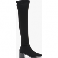 Kozaki z elastyczną cholewką AIDA. Czarne kozaki Ryłko, bez wzorów, z nubiku, z okrągłym noskiem, bez obcasa, na obcasie, bez zapięcia. Za 349.99 zł.