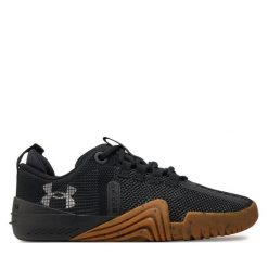 Buty na siłownię Under Armour. Czarne buty treningowe Under Armour, bez wzorów, bez zapięcia, na fitness i siłownię. Za 399.99 zł.