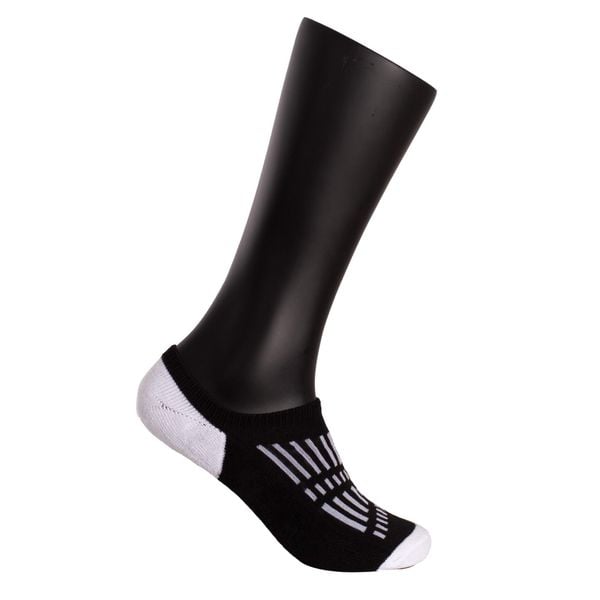 3 szt. skarpety techniczne 35-38, 95% poliester 5% elastan. Białe skarpetki 2117 OF SWEDEN, bez wzorów, z elastanu. Za 130.99 zł.
