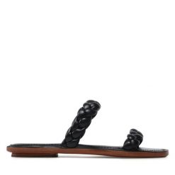 Klapki Kate Spade. Czarne klapki Kate Spade, bez wzorów, bez obcasa, bez zapięcia. Za 579.99 zł.