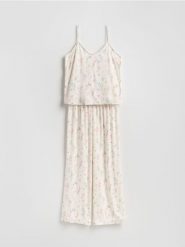 Dwuczęściowa piżama na ramiączkach - kremowy. Białe piżamy Reserved, l, bez wzorów, z wiskozy, bez kołnierzyka, bez ramiączek. Za 139.99 zł.