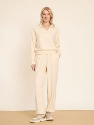 BGN Bluza w kolorze beżowym rozmiar: 34. Brązowe bluzy BGN, bez wzorów, bez kaptura. Za 165.99 zł.