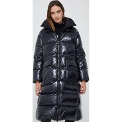 Calvin Klein kurtka damska kolor czarny zimowa. Czarne kurtki Calvin Klein, na zimę, l, bez wzorów, bez kaptura. W wyprzedaży za 1,439.90 zł.