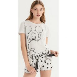 Piżama Mickey Mouse - Jasny szar. Piżamy marki Sinsay. W wyprzedaży za 29.99 zł.