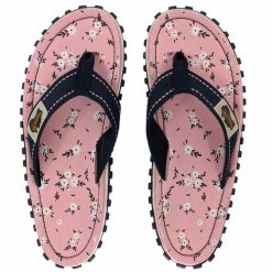 Japonki damskie Gumbies Islander Canvas Flip-Flops. Brązowe japonki Gumbies, bez wzorów, sportowe. Za 95.45 zł.