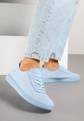Jasnoniebieskie Tenisówki z Perforowaną Cholewką Ellivene. Niebieskie trampki Renee, bez wzorów, z jeansu, bez zapięcia. W wyprzedaży za 47.99 zł.